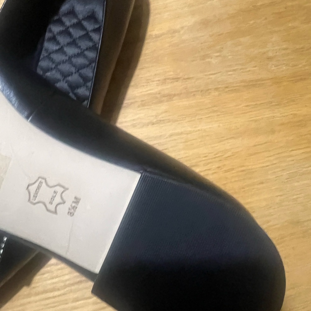 TORY BURCH GIGI 55MM EMBELLISHED
POINTY TOE PUMP BLACK size 8.5 women New - Picture 10 of 14